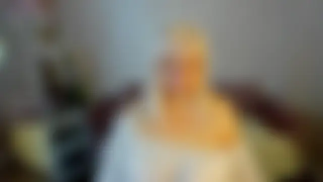 Chat soba uživo modela Hella_Fabel