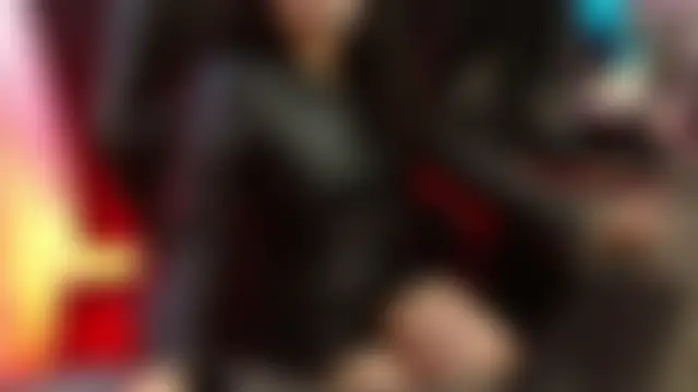 Chat soba uživo modela LunaTikka