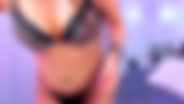 Chat soba uživo modela ClaraSweetTV