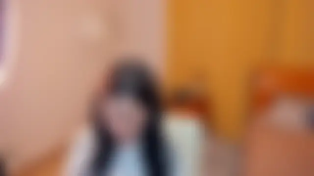 LeilaErcolani – Naživo chatovacia miestnosť