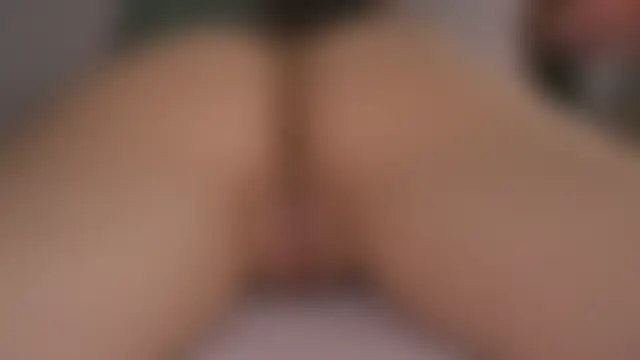 Chat soba uživo modela Alyonaqueen_