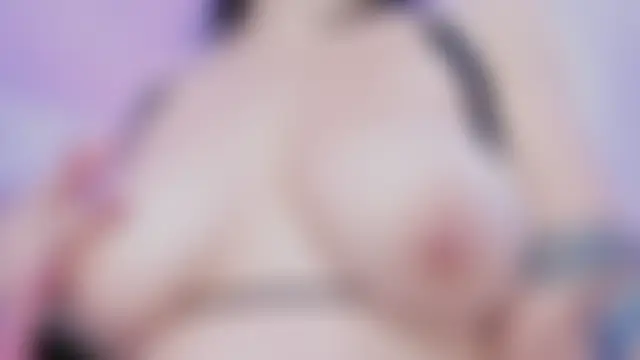 Chat soba uživo modela io_chie_