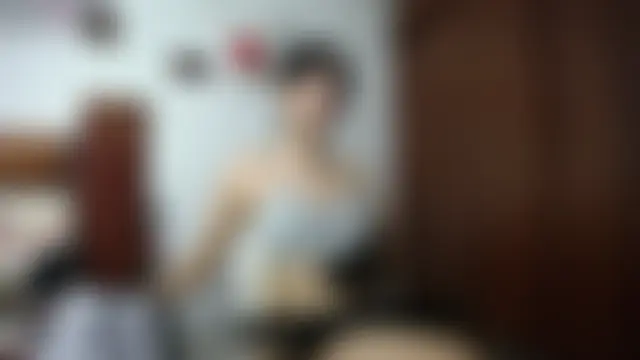 Chat soba uživo modela Moon_lunita