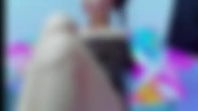 MiiaVolkova – Naživo chatovacia miestnosť