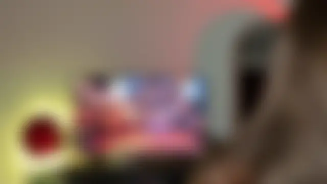 Pokój czatu na żywo – JodyBlow