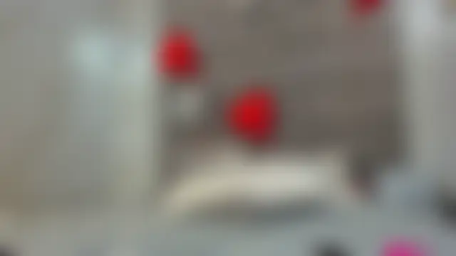 Онлайн чат Nicole_Charm