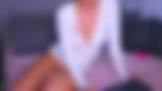 Pokój czatu na żywo – Kitty4_Reed