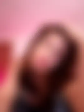 Pokój czatu na żywo – LuisaLean