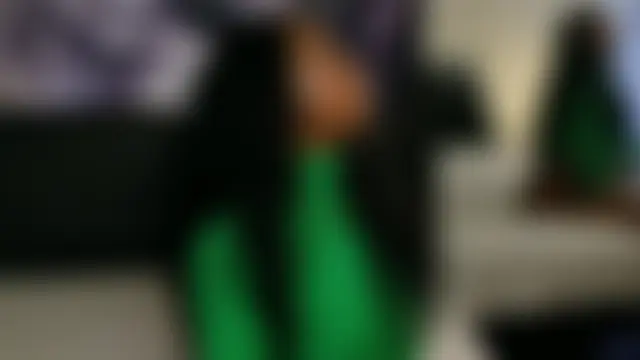 Pokój czatu na żywo – emely_brandon