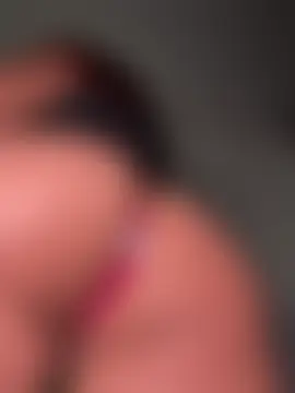 Zarahs_Blare1 Adlı Modelin Canlı Sohbet Odası