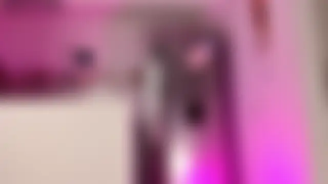 Bunny0408 Adlı Modelin Canlı Sohbet Odası