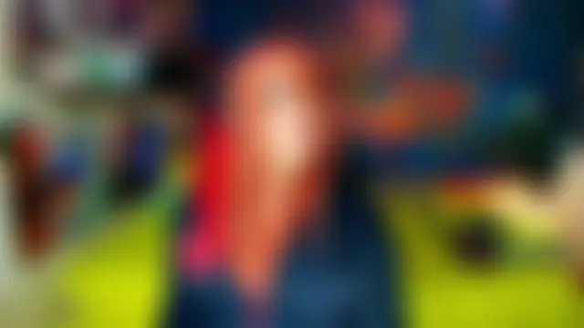 Hakudoll élő szexkamerás műsora