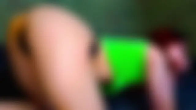 emi_less Adlı Modelin Canlı Sohbet Odası