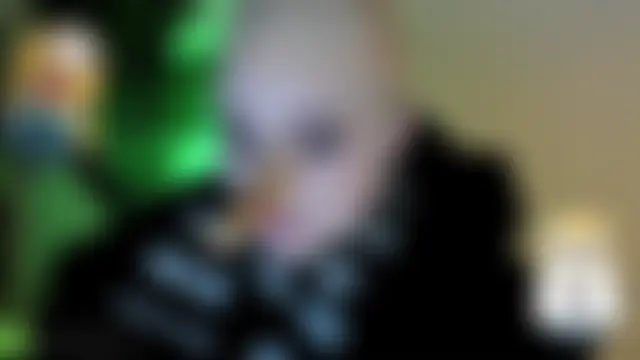 Mia_R0ss – Naživo kamerová sex šou 