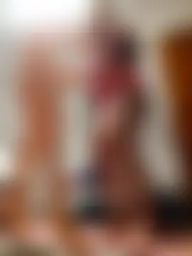 ห้องแชทสดของ PinkTheHawk