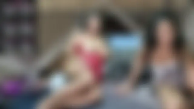 HornyShyAsian Chat Room in diretta