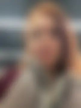 Seks show uživo modela RosieSecret na kameri