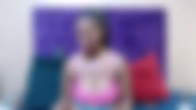 sweetcandyx24 Adlı Modelin Canlı Sohbet Odası