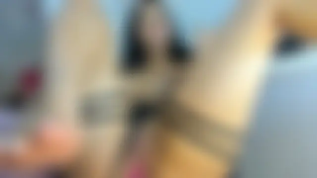 Živá chatovací místnost Luciaoregon