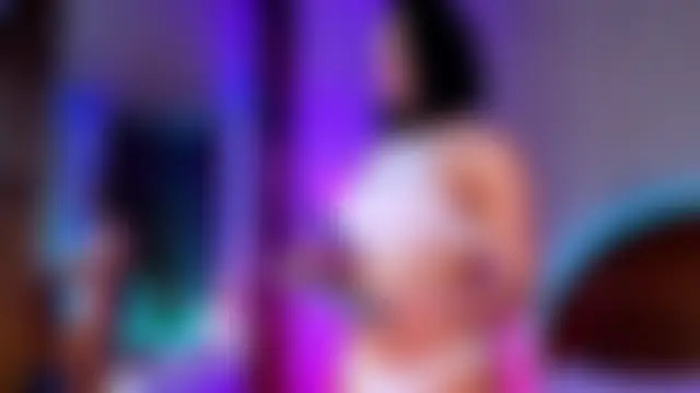 renata_black_n Live chat-huone