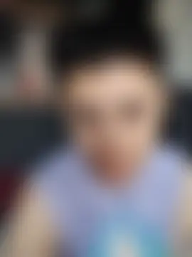 girl_intense444n Live chat-huone