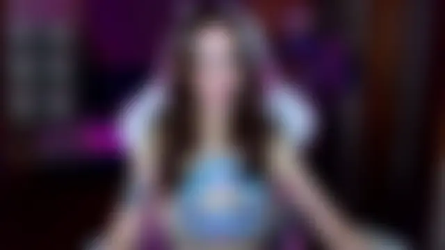 Chat ao vivo de EdelineMaher