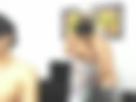 estremehotsex: онлайн-секс-шоу