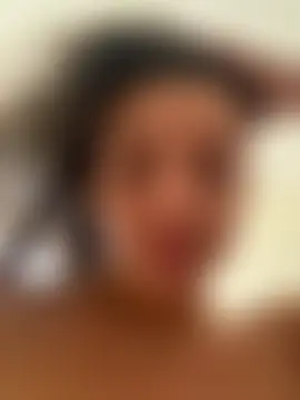 Eva_stark10 – Naživo chatovacia miestnosť