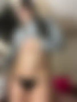 Živá kamerová sex show Emmily_19