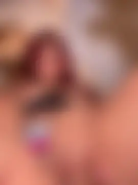 Zarahs_Blare1's Live XXX Chat