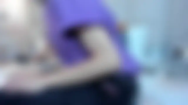 Hecatee_77 Adlı Modelin Canlı Sohbet Odası