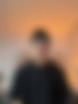 Sebastian_Reed – Naživo chatovacia miestnosť