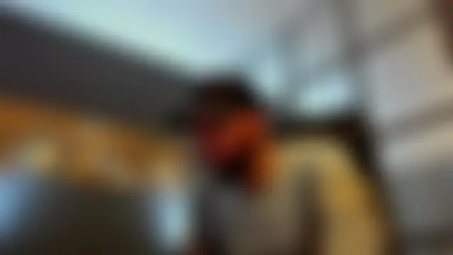 AronGrant – Naživo chatovacia miestnosť