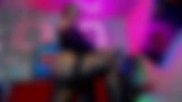 Pokazy przed seks kamerką na żywo – cristal_villael_