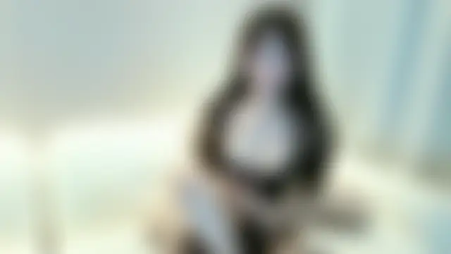 Uizzzqvq3's Webcam Show