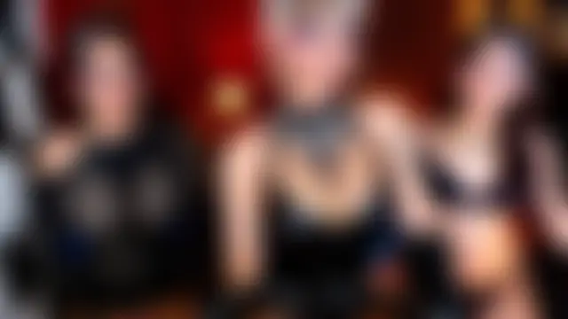 IndestructibleLily élő szexkamerás műsora