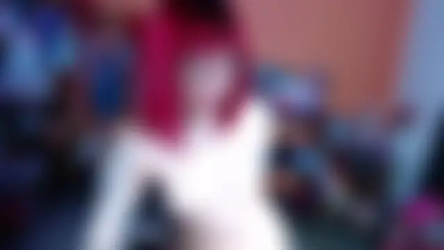 Chatroom XXX en direct de MissMiia2