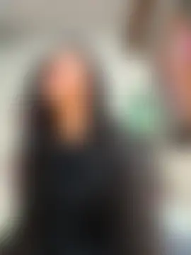 SALOME_KORLAND: διαδικτυακό σόου στην κάμερα