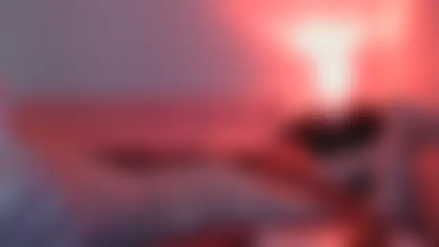 Pokazy przed seks kamerką na żywo – NottieBunnie69