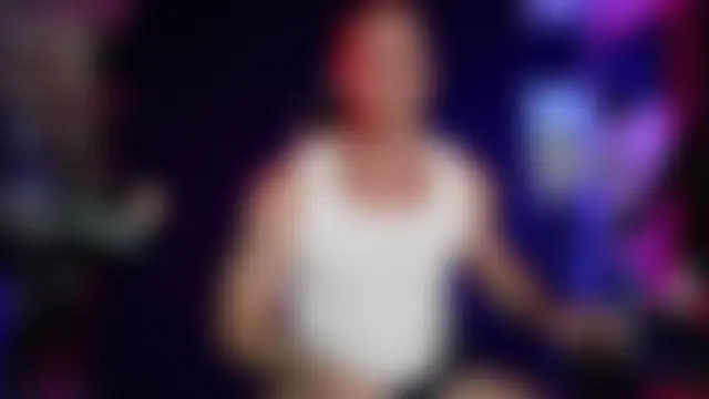 FiftyShadez Adlı Modelin Canlı Sohbet Odası