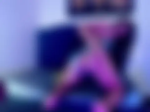 Karlaa_Hernandez_: онлайн-секс-шоу