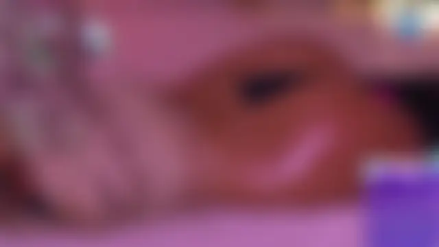 MelanieLexxx's Live Webcam Chat