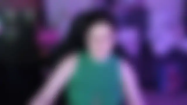 AmyVibess' Live Webcam Chat