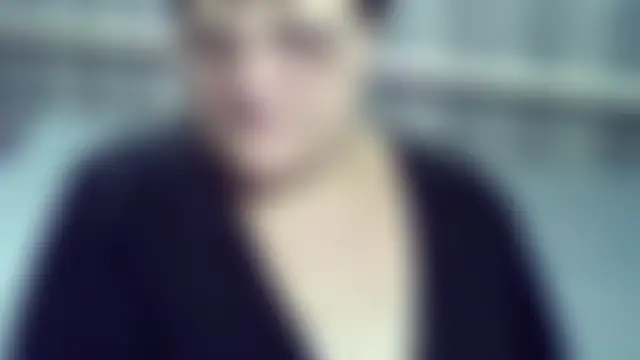 ElzaJewel's Live XXX Chat