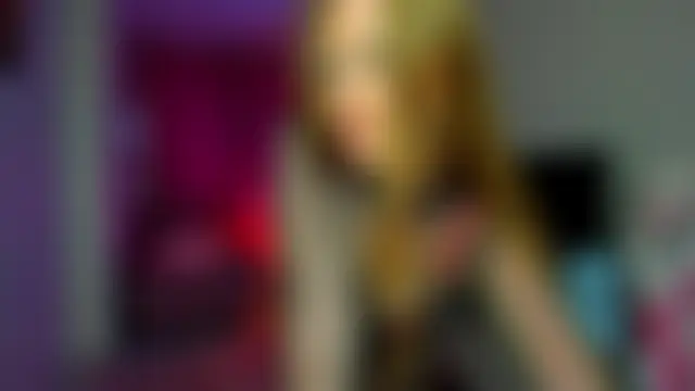 Chat +18 de Strawberrye ao vivo