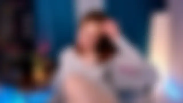 LanaBlu_'s Live Webcam Chat