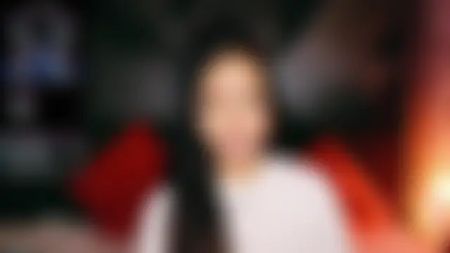 ElyaQuinn's Webcam Show