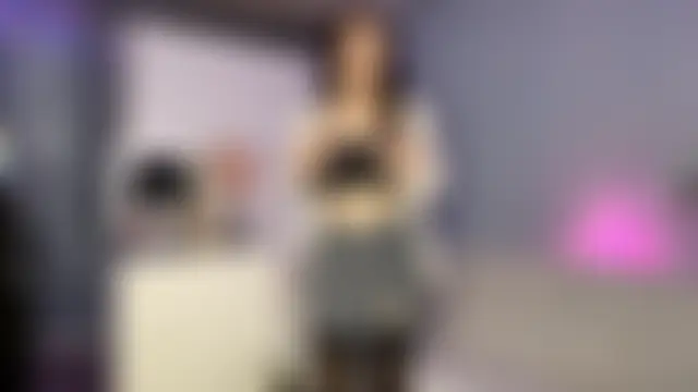 Lia_rise's Live XXX Chat