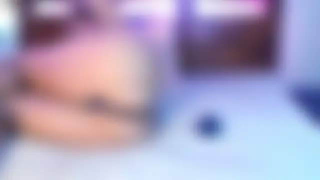 Yeseniaa25_'s Live XXX Chat