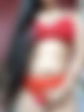 Garima_G: διαδικτυακό σόου στην κάμερα